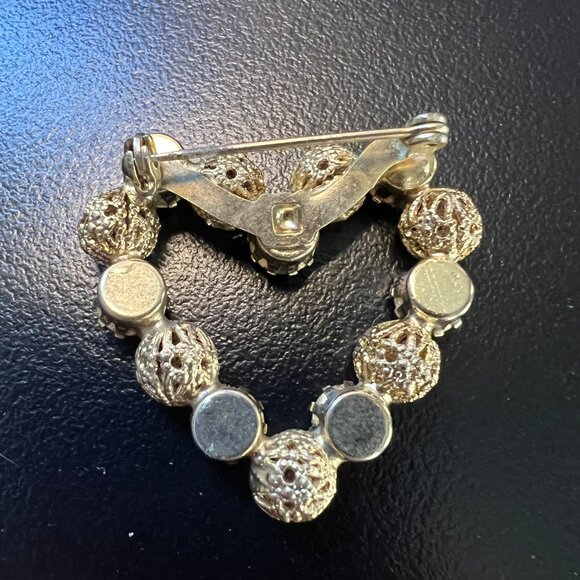 Vintage Heart Brooch Gold Tone Filigree Beads Clear Rhinestones Romantic Jewelry - Picture 2 of 7